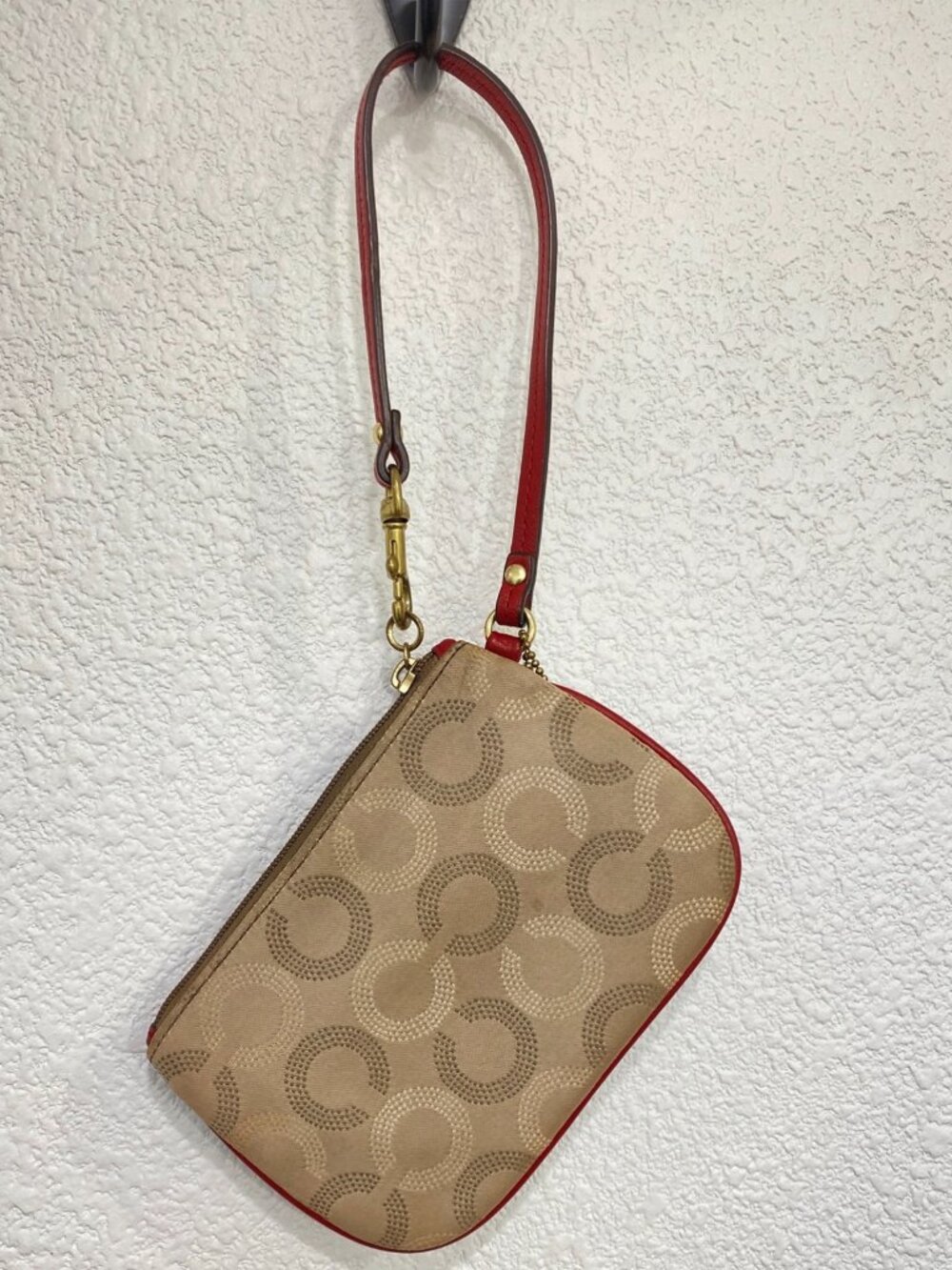 Coach Tan Dotted Op Art Wristlet with Red Leather Trim - Y2K Vintage - Picture 4 of 9